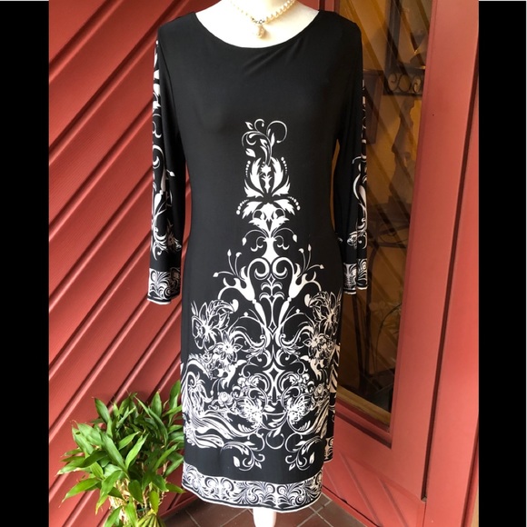 Forever 21 Dresses & Skirts - FOREVER Long sleeved dress